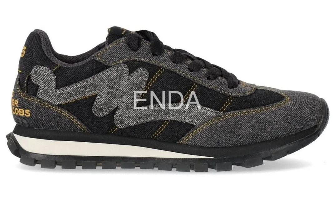 ZAPATILLA NEGRA - MARC JACOBS (MJ)